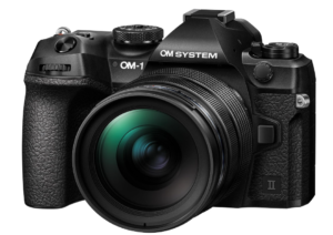 best hybrid mirrorless camera for travel